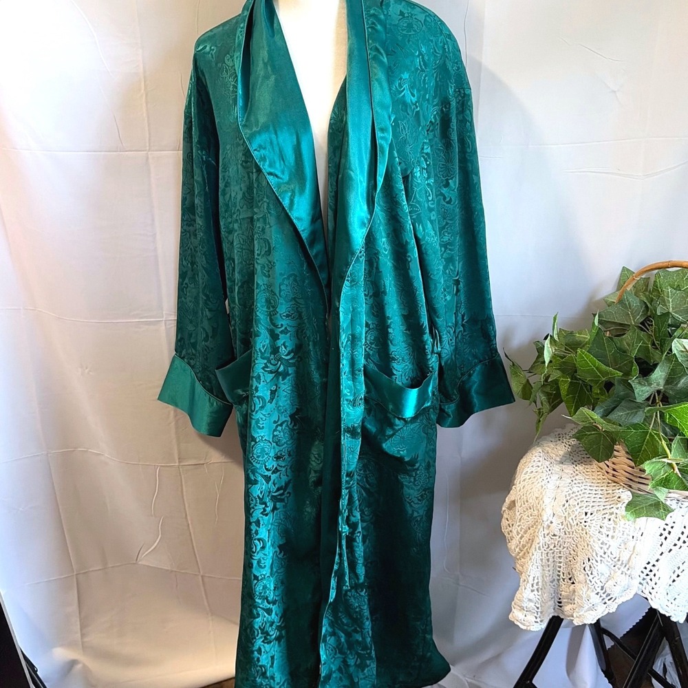 1980s Vintage Victorias Secret Gold Label Emerald Green Satin Jacquard Robe